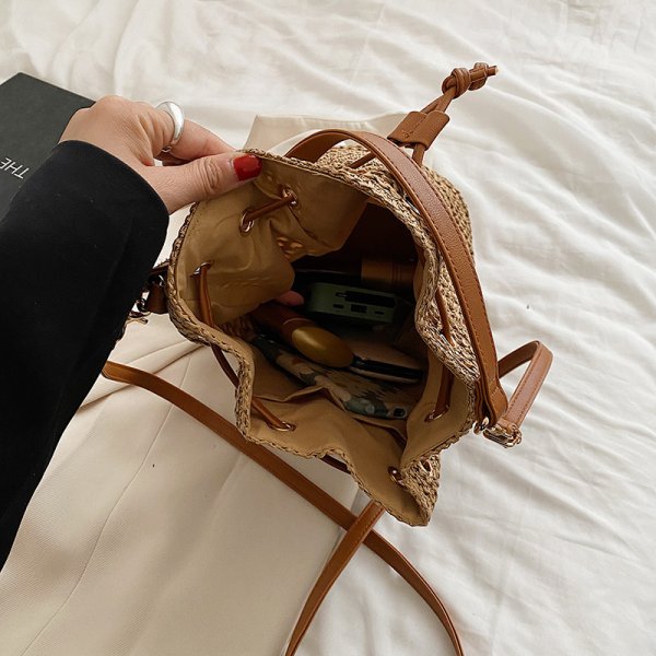 Women's Bucket Straw Messenger Shoulder Bag